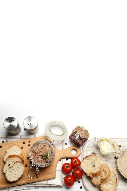 Zestaw dań na stole